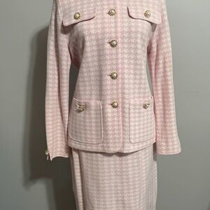 Elegant Pink Houndstooth St. John Skirt Set 10/12